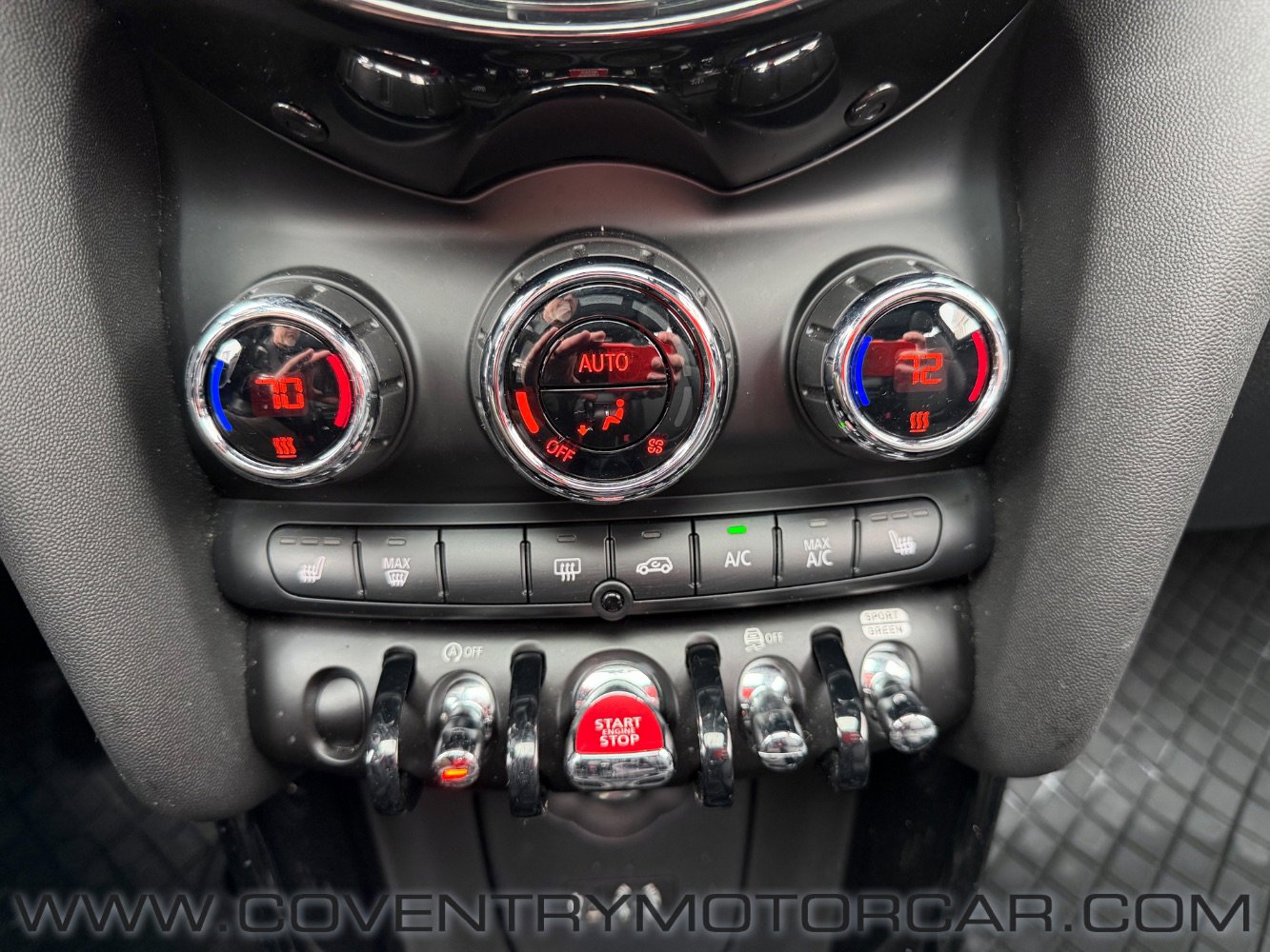 Used 2018 MINI Cooper S image 32