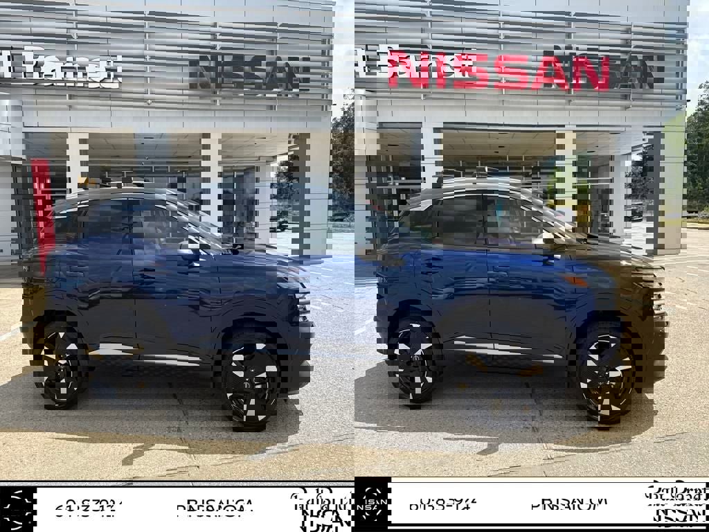 New 2025 Nissan Kicks SR image 7