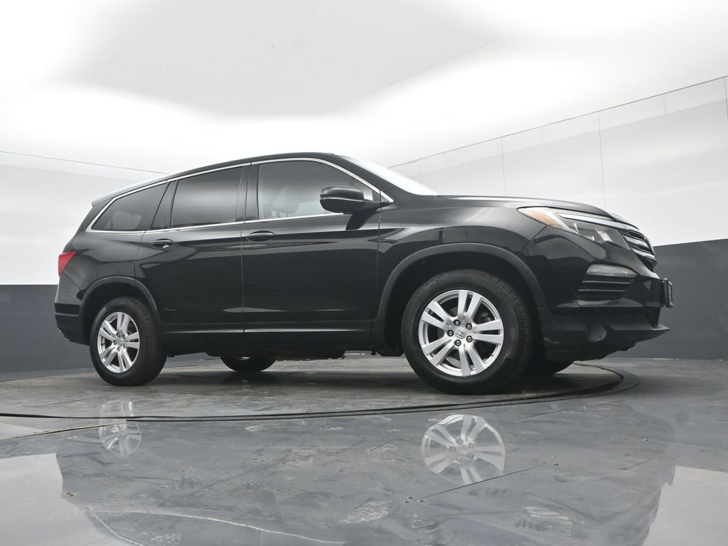 Used 2017 Honda Pilot LX image 58