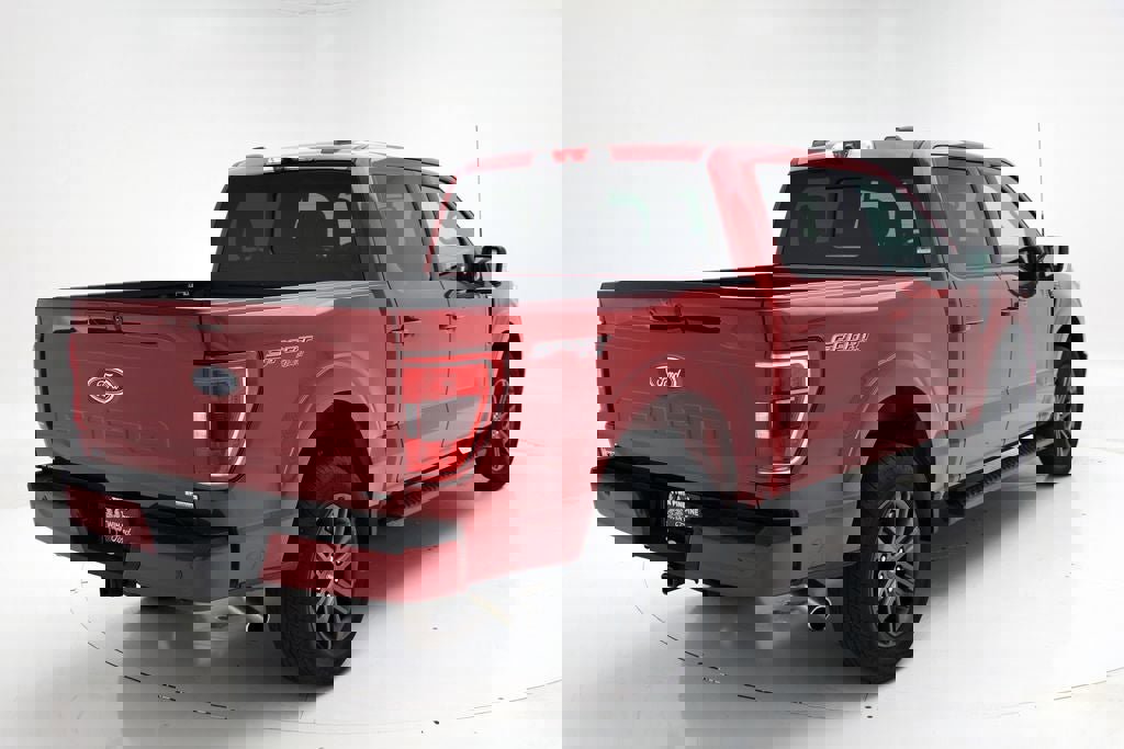 Used 2022 Ford F150 XLT w/ Equipment Group 302A High image 9