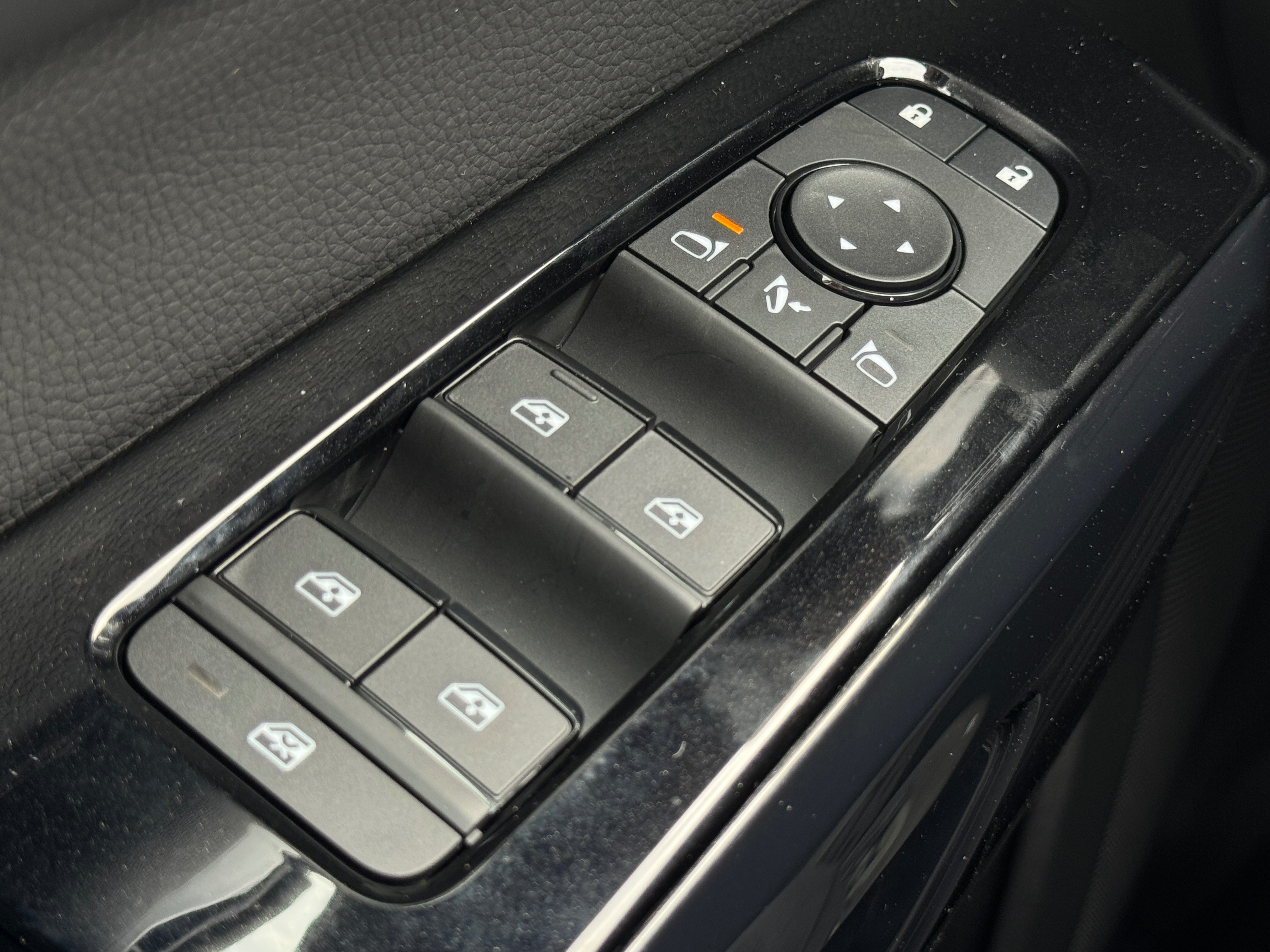 New 2026 Nissan Pathfinder Platinum AWD/4WD image 22