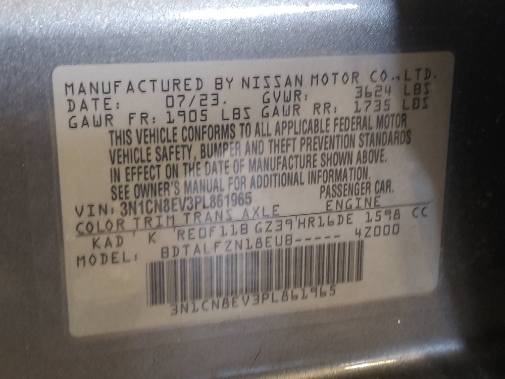 Used 2023 Nissan Versa SV image 33