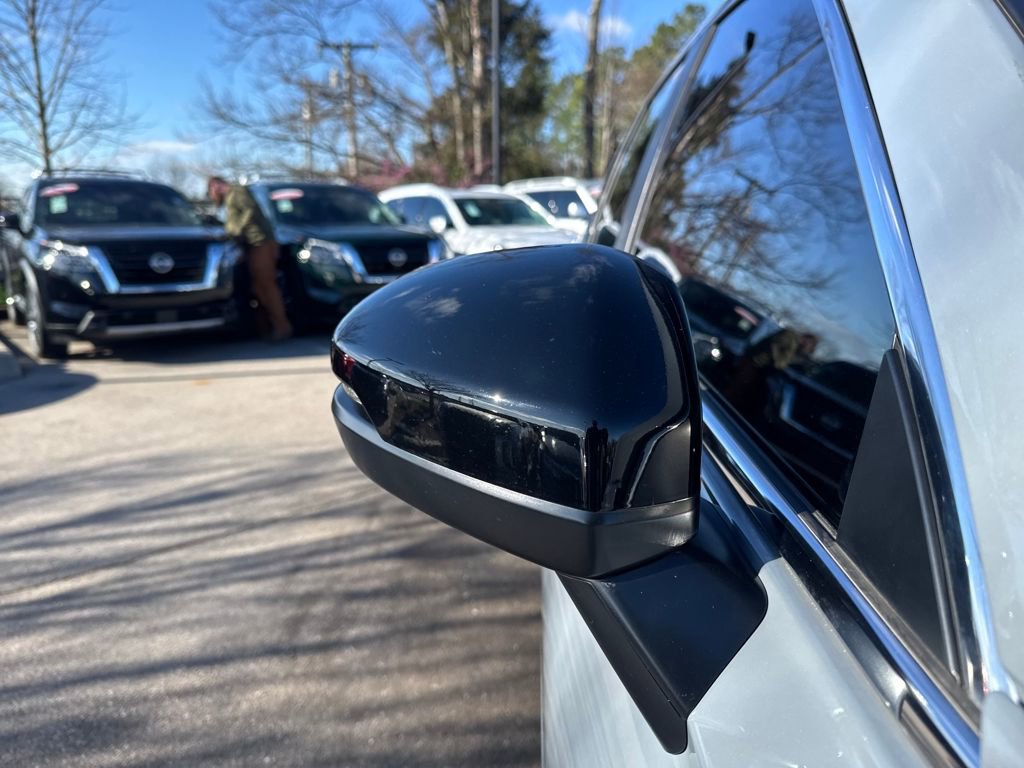 Used 2025 Honda CR-V Sport image 37