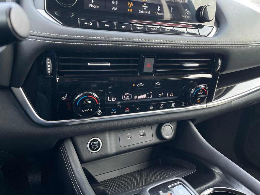 Used 2023 Nissan Rogue SL w/ SL Premium Package image 19