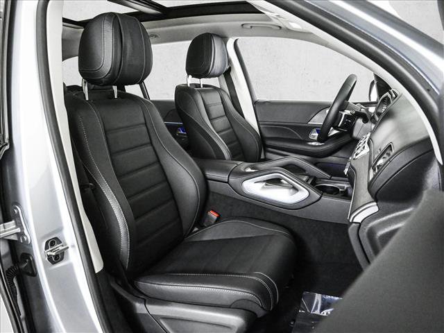 Certified 2026 Mercedes-Benz GLS 450 4MATIC image 24