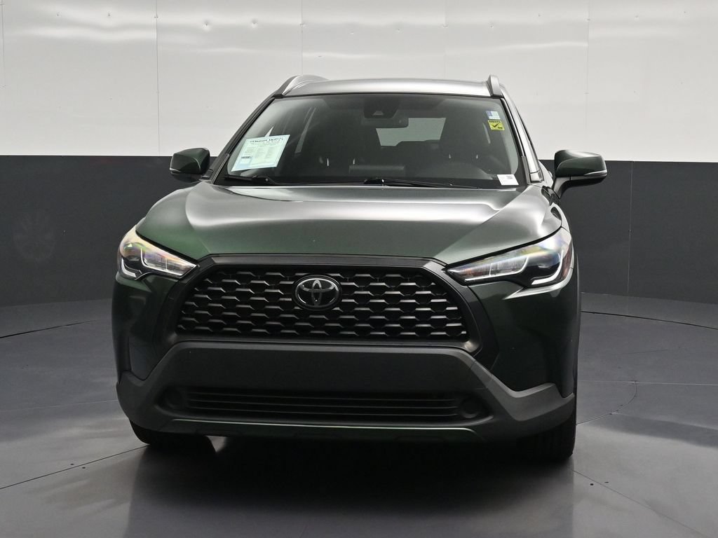 Used 2022 Toyota Corolla Cross LE FWD image 6