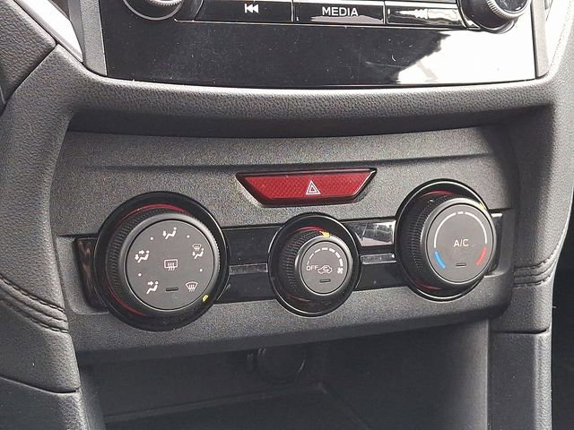 Used 2019 Subaru Crosstrek 2.0i image 18