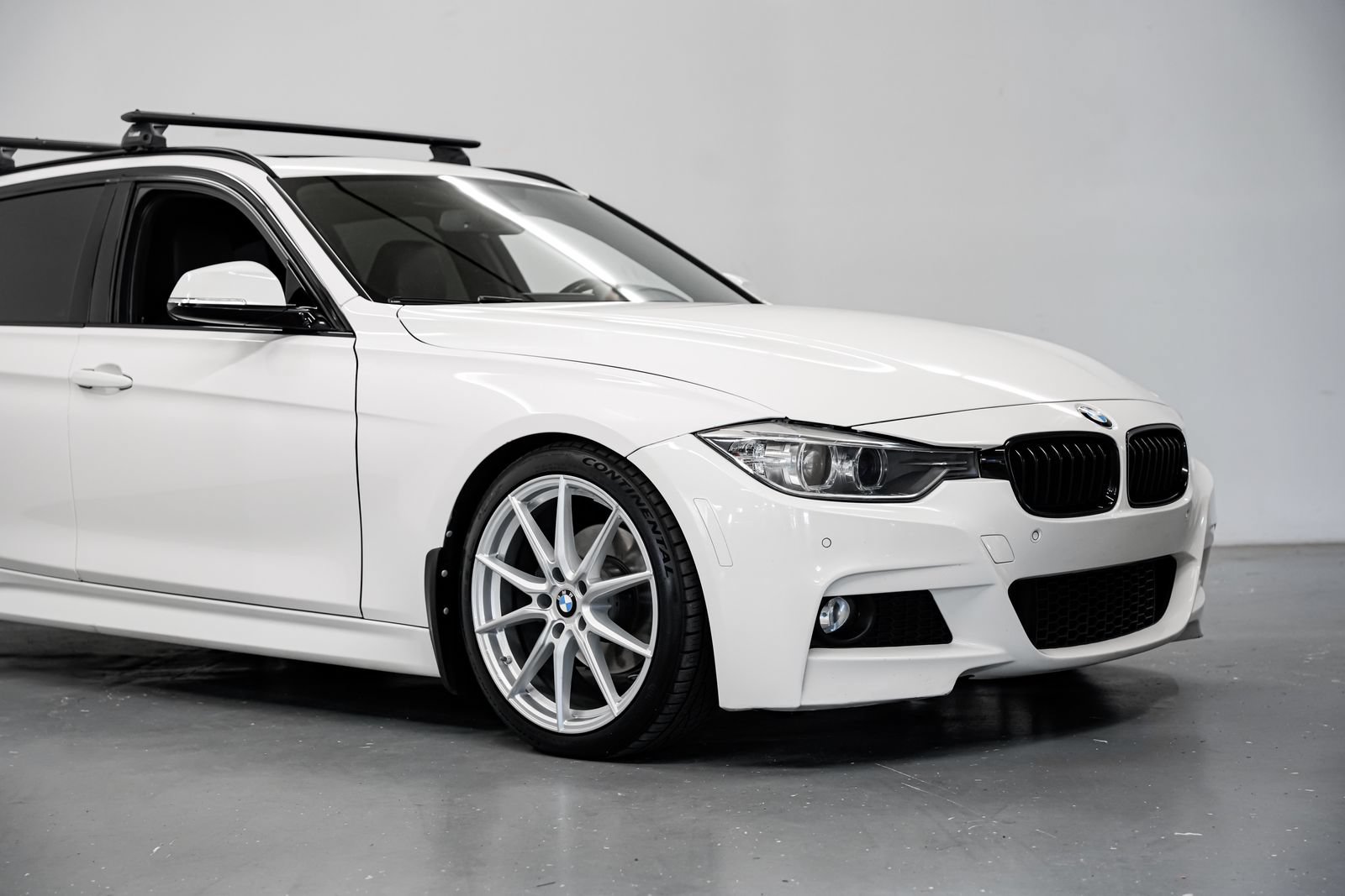 Used 2015 BMW 328d xDrive Wagon AWD/4WD image 46