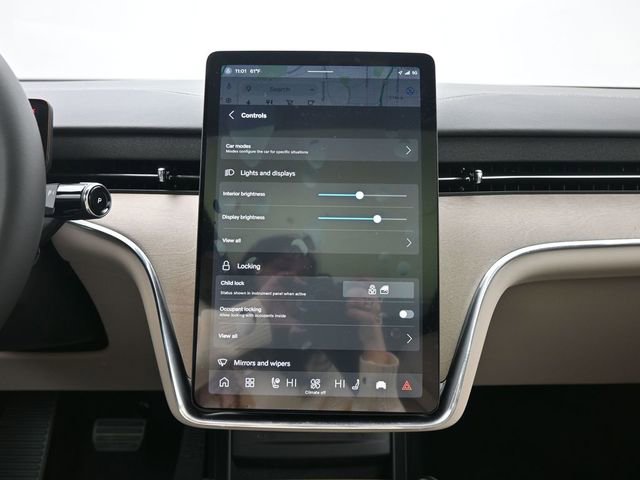 New 2026 Volvo EX90 Plus RWD image 19