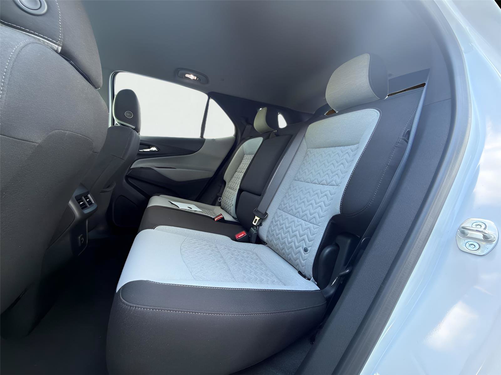 Certified 2023 Chevrolet Equinox LS w/ LS Convenience Package AWD/4WD image 14