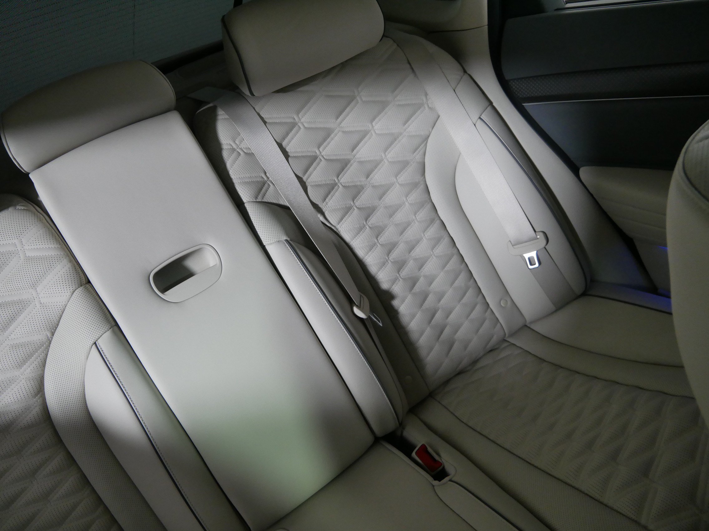 Used 2025 Genesis G80 3.5T Sport Prestige AWD/4WD image 14