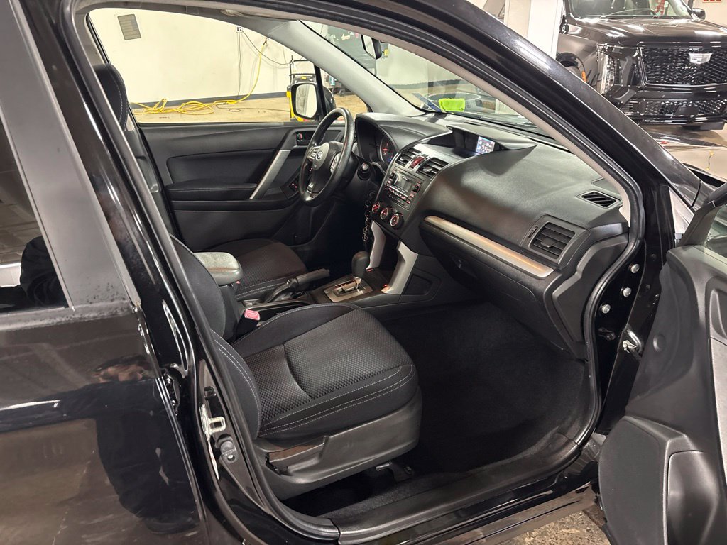 Used 2015 Subaru Forester 2.5i Premium w/ All-Weather Package AWD/4WD image 26