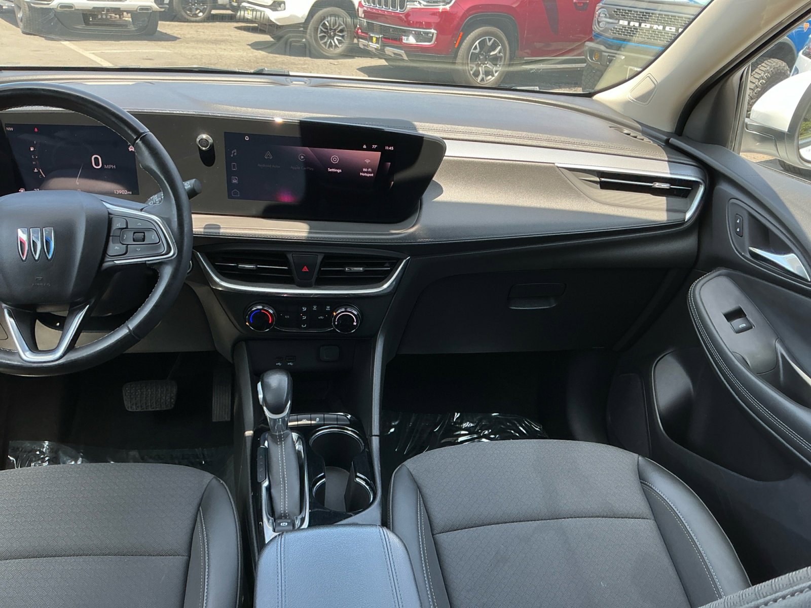 Used 2024 Buick Encore GX Preferred FWD image 16