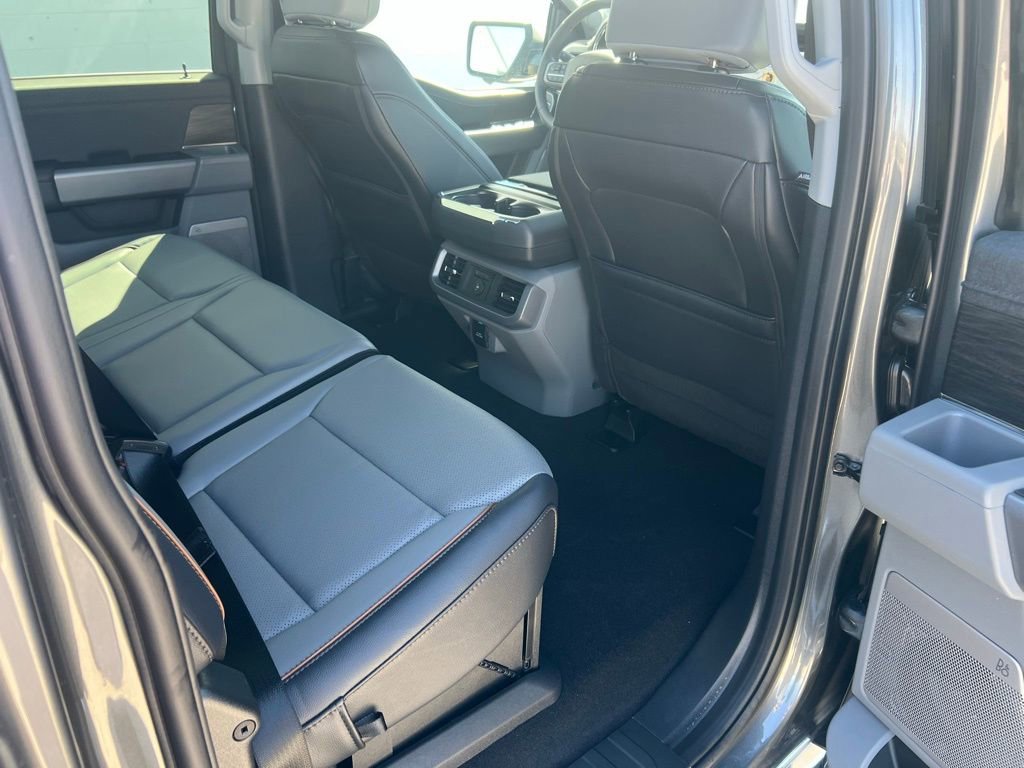 New 2026 Ford F150 Lariat w/ Equipment Group 502A High image 24