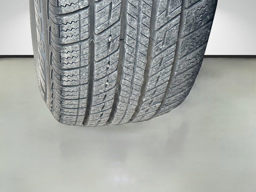 Used 2017 Volkswagen Tiguan S image 40