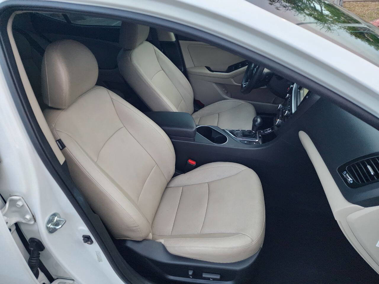 Used 2014 Kia Optima EX image 12