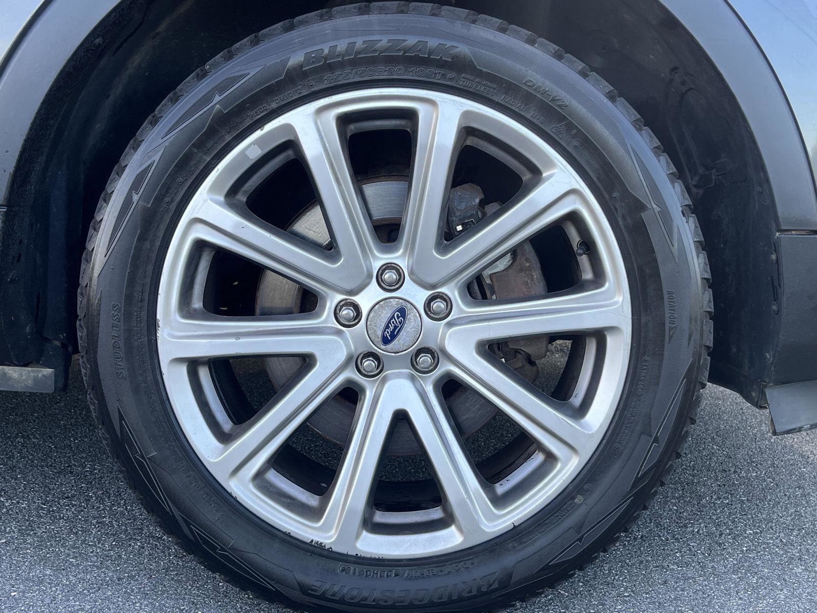 Used 2016 Ford Explorer Limited image 20