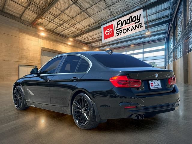 Used 2017 BMW 330i Sedan RWD image 6