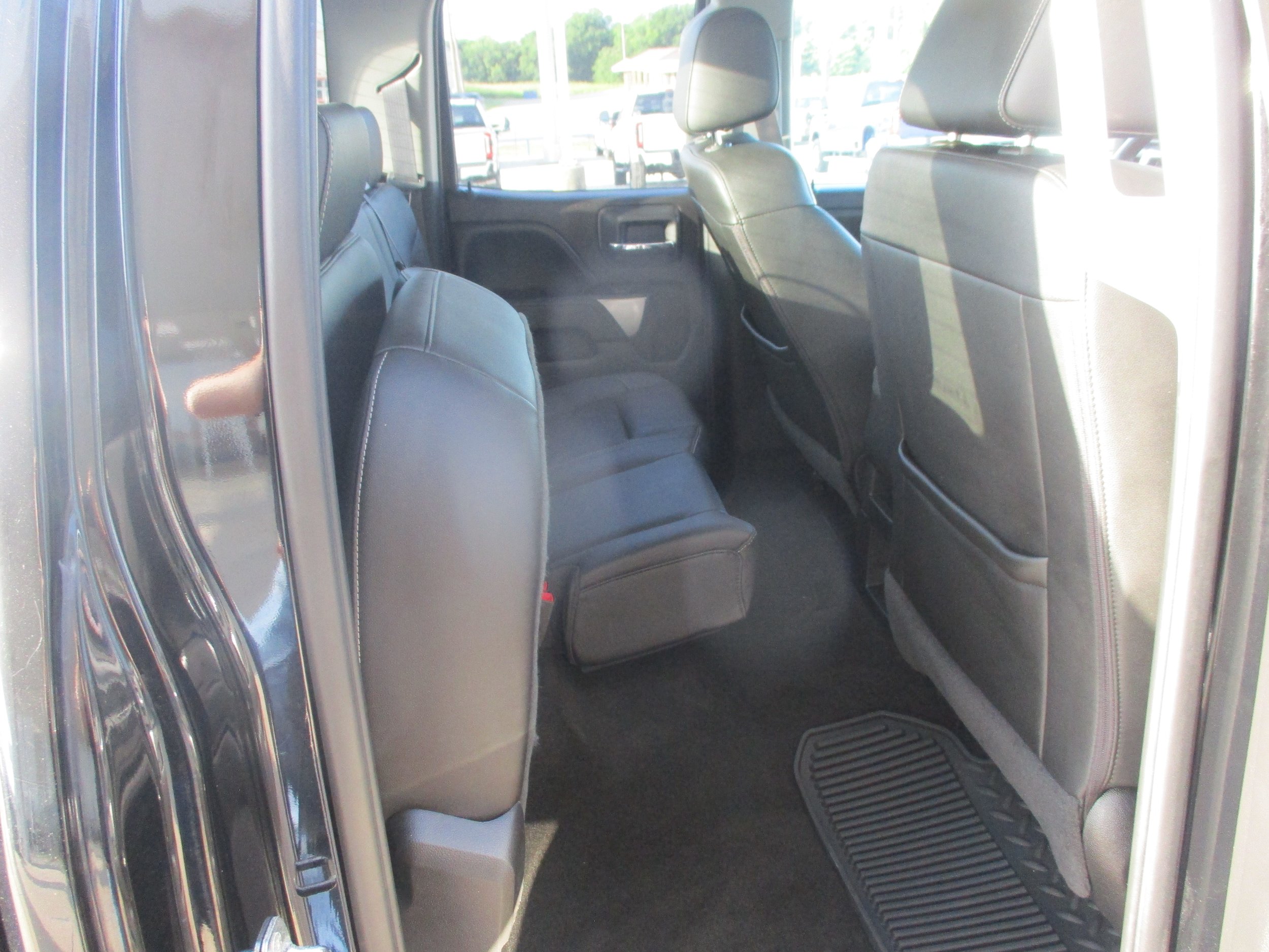 Used 2017 Chevrolet Silverado 1500 LT w/ All Star Edition AWD/4WD image 11