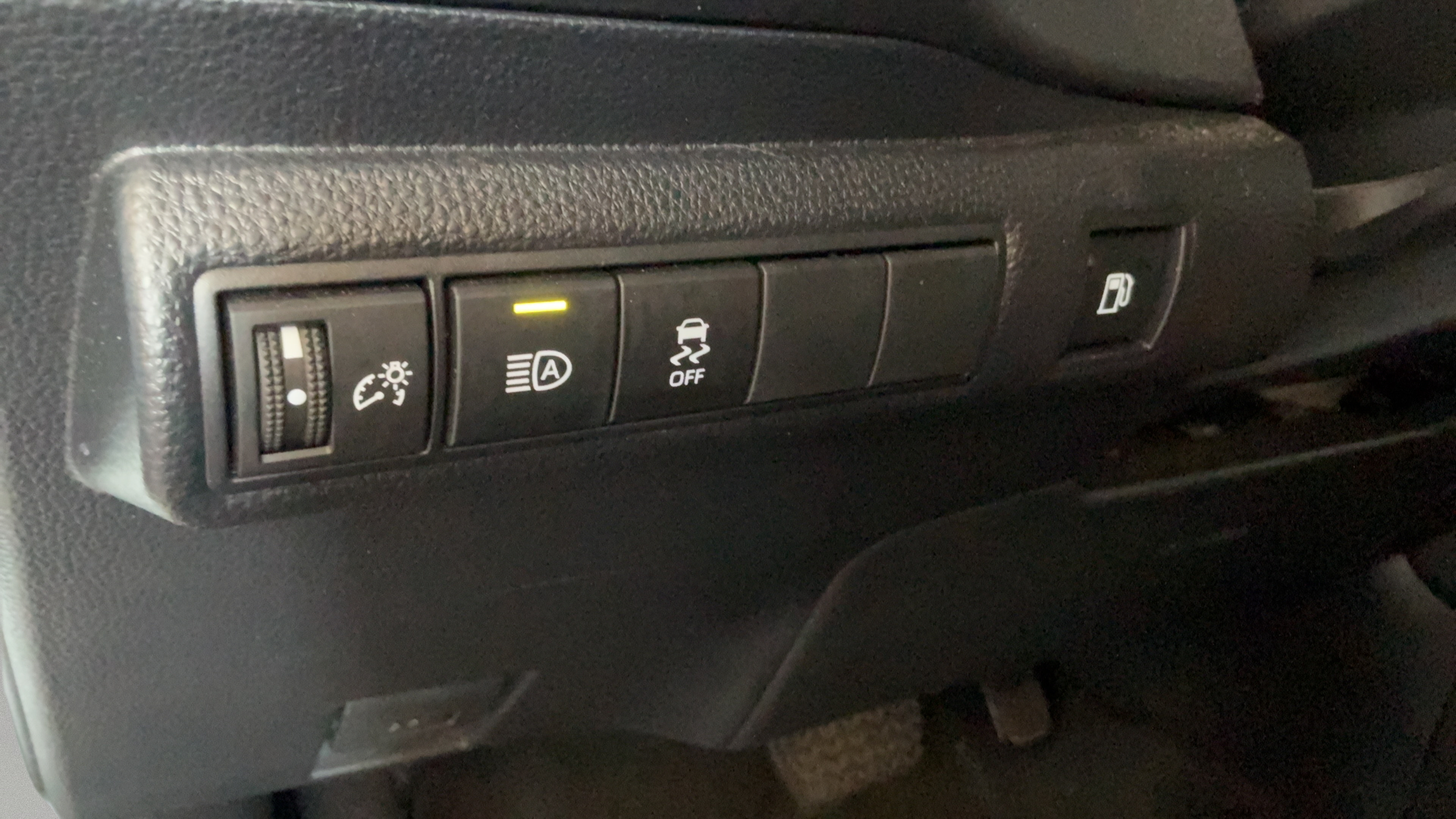 Used 2023 Toyota Corolla SE FWD image 17