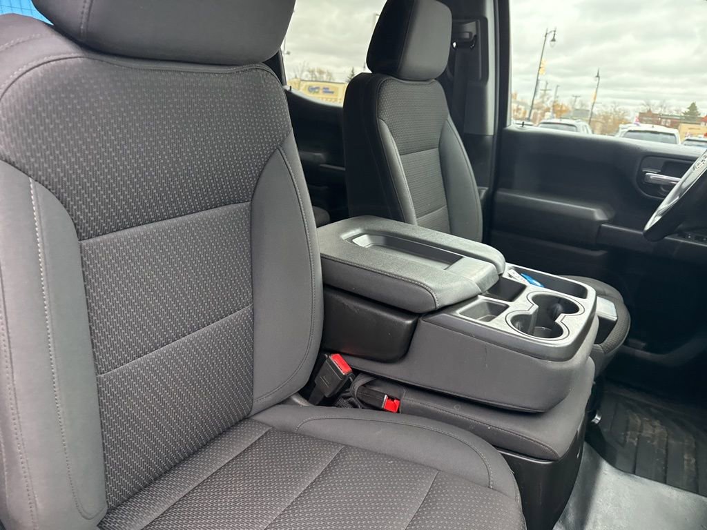 Used 2024 Chevrolet Silverado 1500 W/T w/ WT Value Package image 34