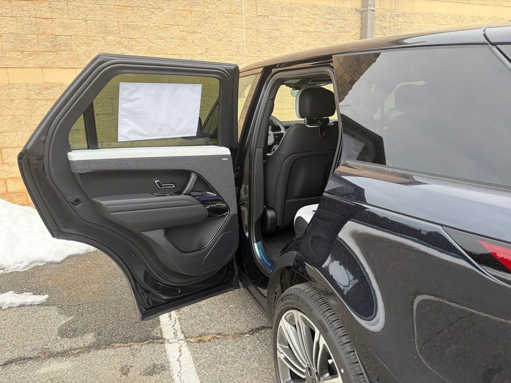 New 2026 Land Rover Range Rover Sport Dynamic SE AWD/4WD image 12