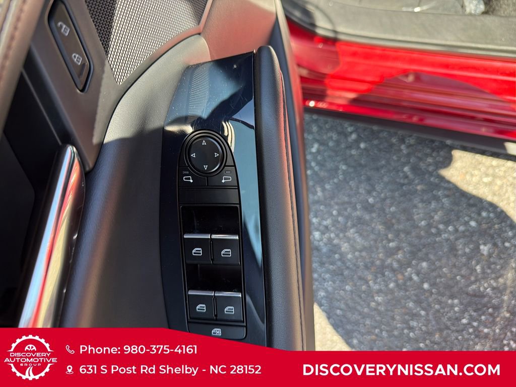 Used 2022 MAZDA MAZDA3 s FWD image 10