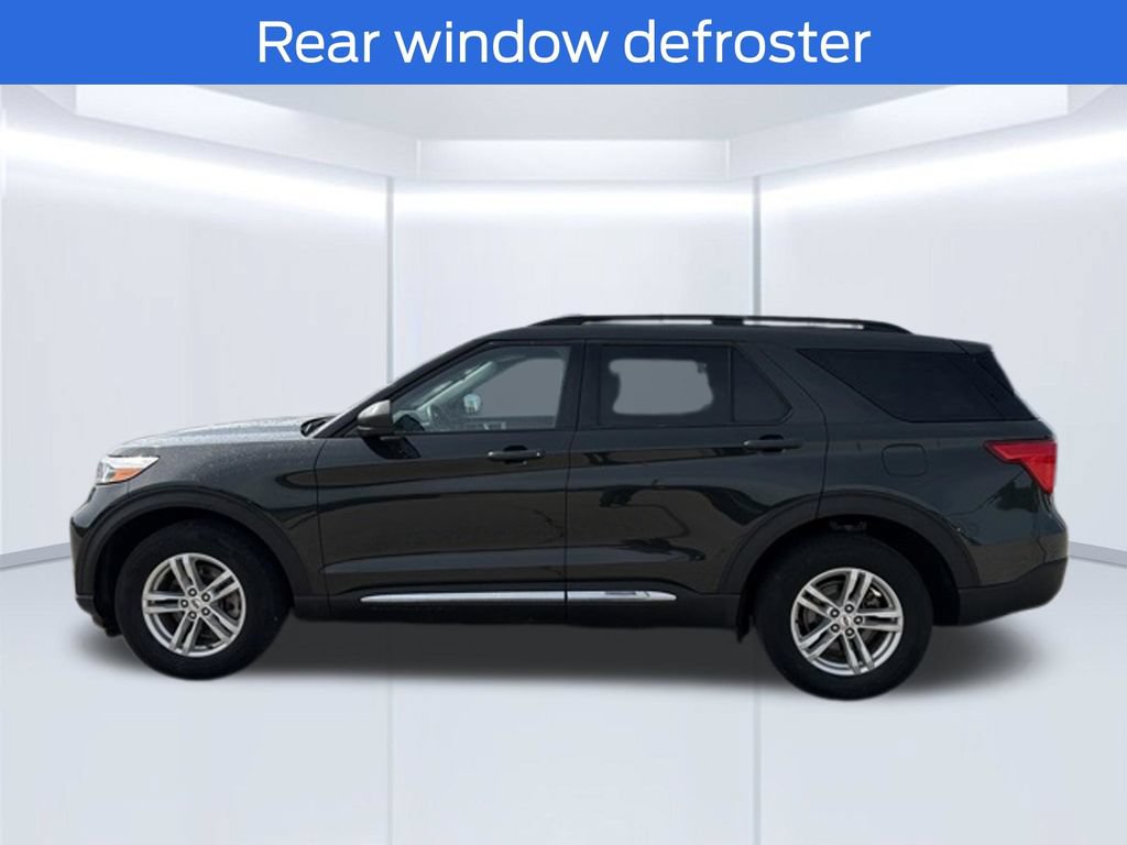 Used 2024 Ford Explorer XLT w/ Equipment Group 202A AWD/4WD image 6