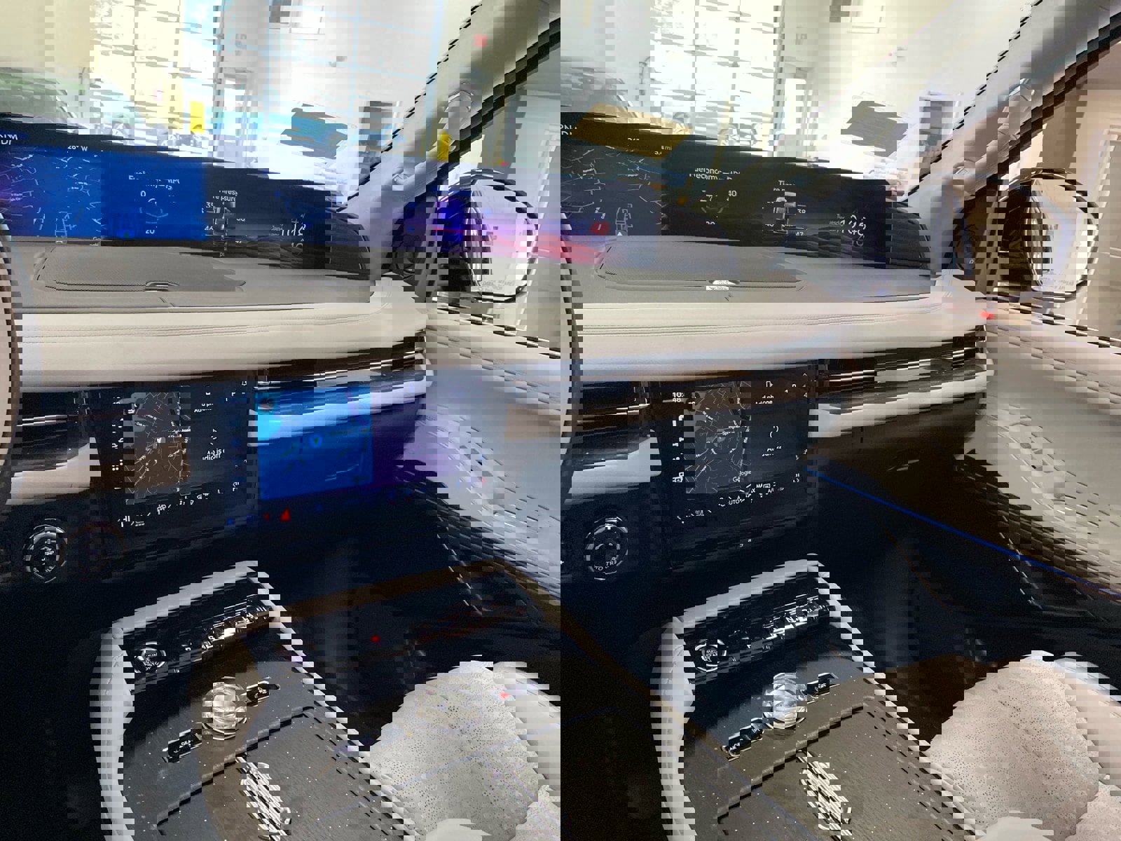 New 2026 Lincoln Navigator L Black Label image 18