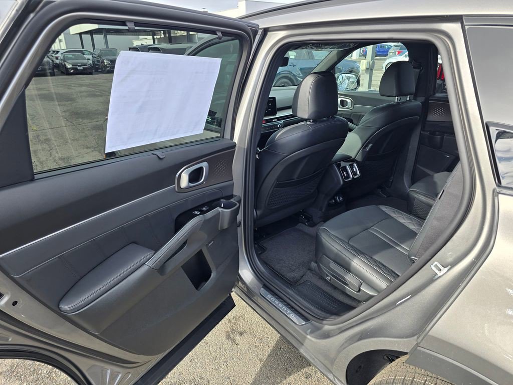 New 2026 Kia Sorento SX Prestige AWD/4WD image 16