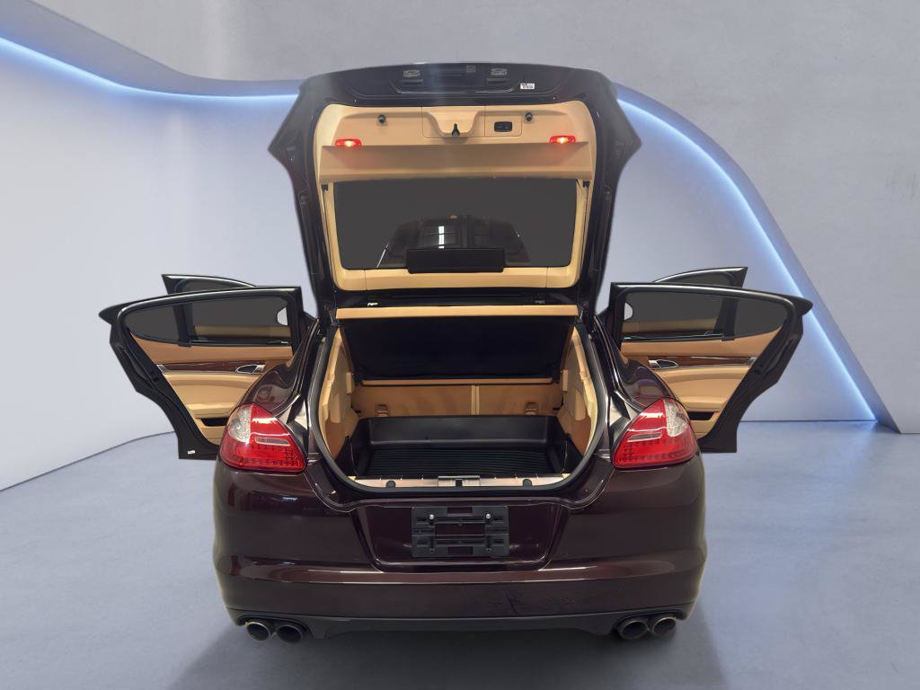 Used 2010 Porsche Panamera S RWD image 13