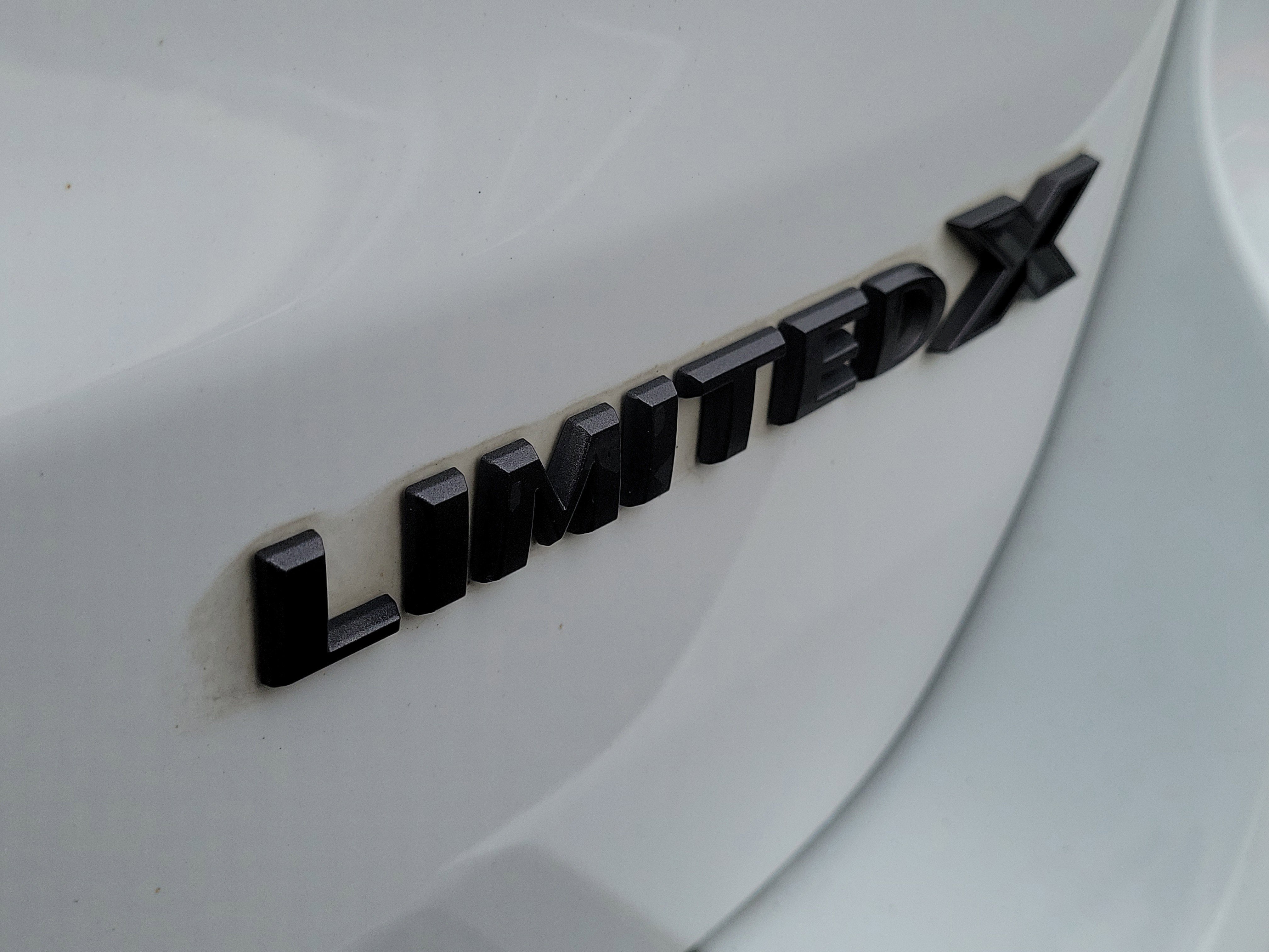 Used 2020 Jeep Grand Cherokee Limited X image 6