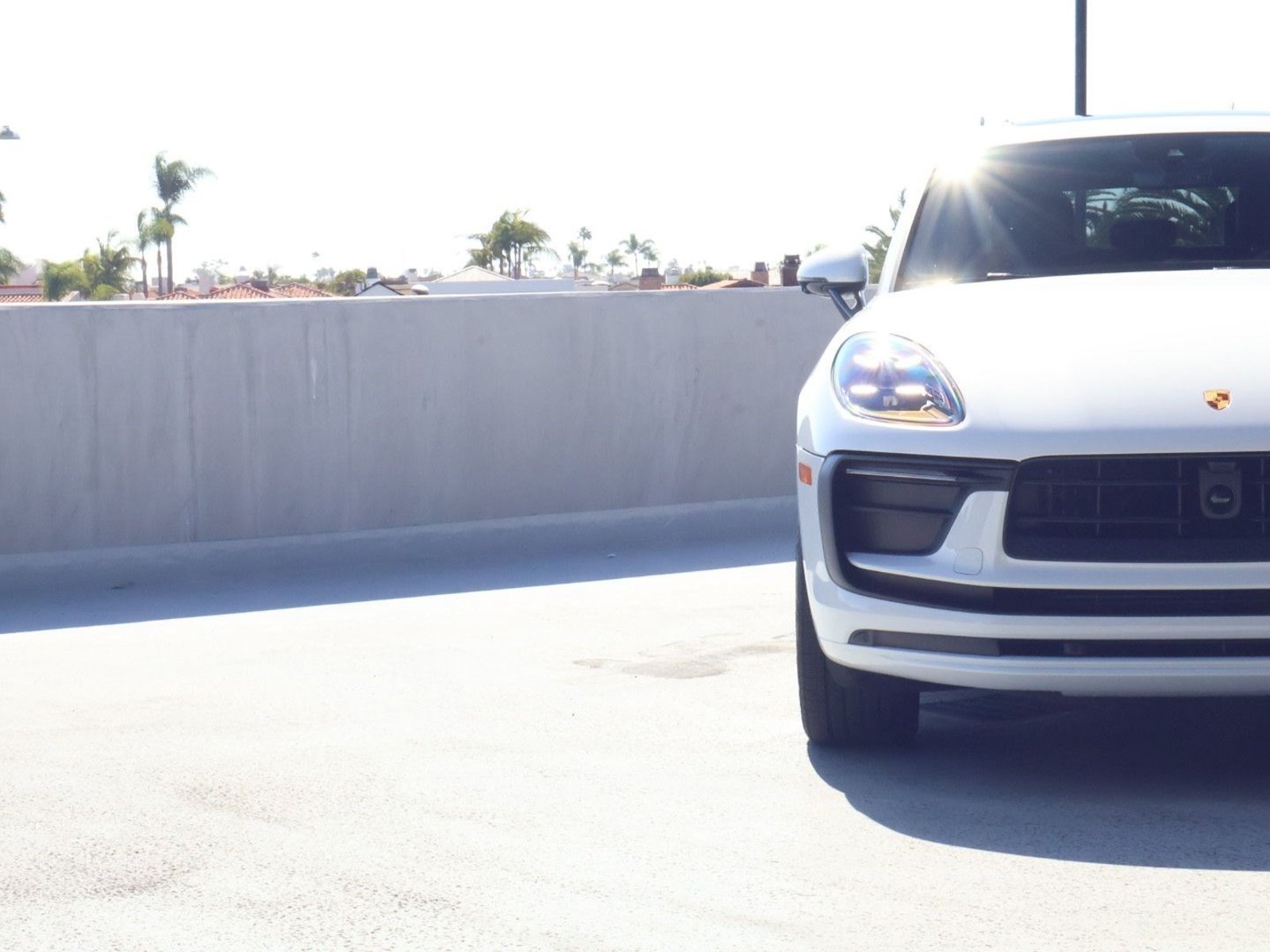 Certified 2026 Porsche Macan AWD/4WD image 12