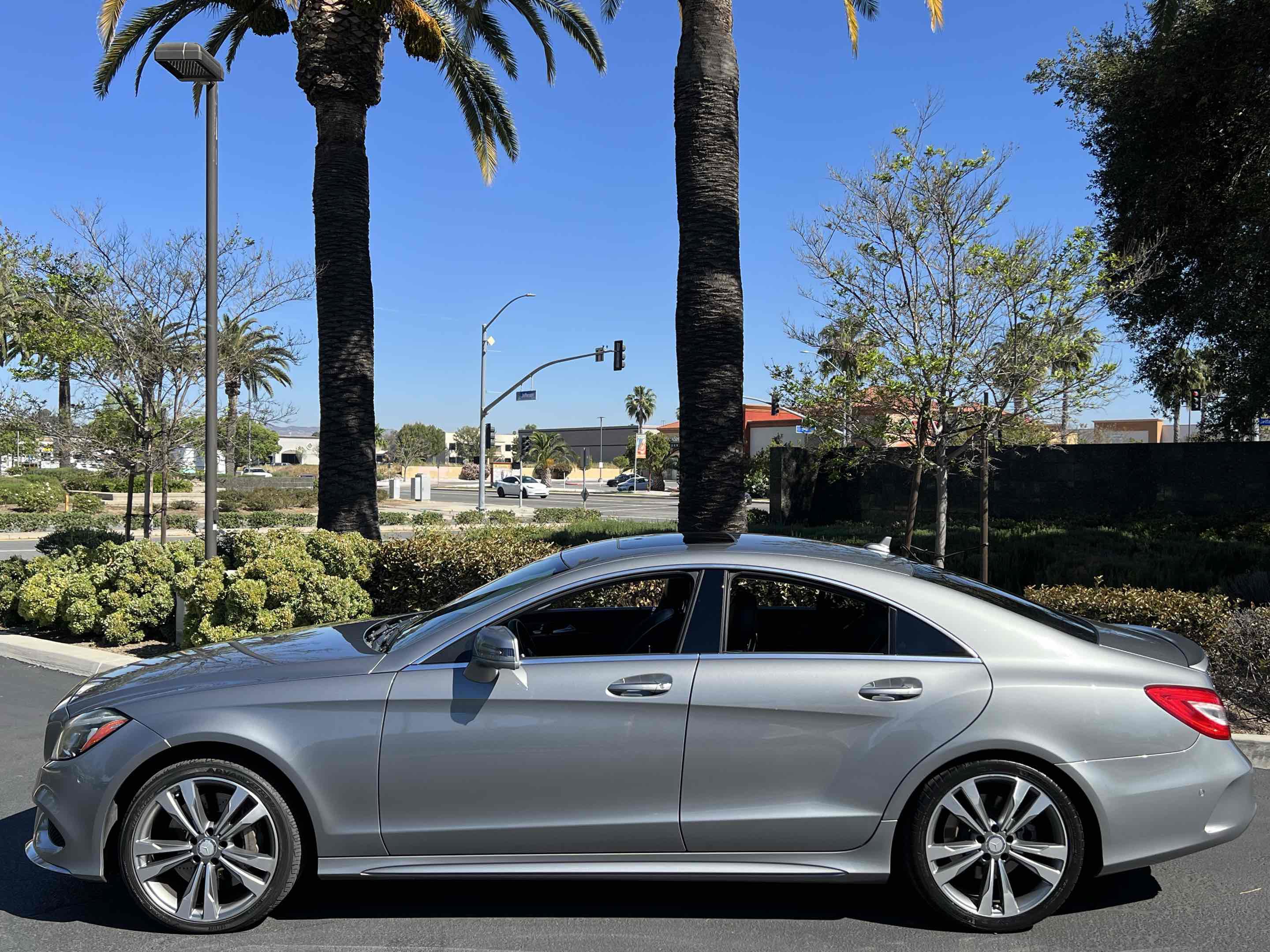Used 2015 Mercedes-Benz CLS 550 image 17