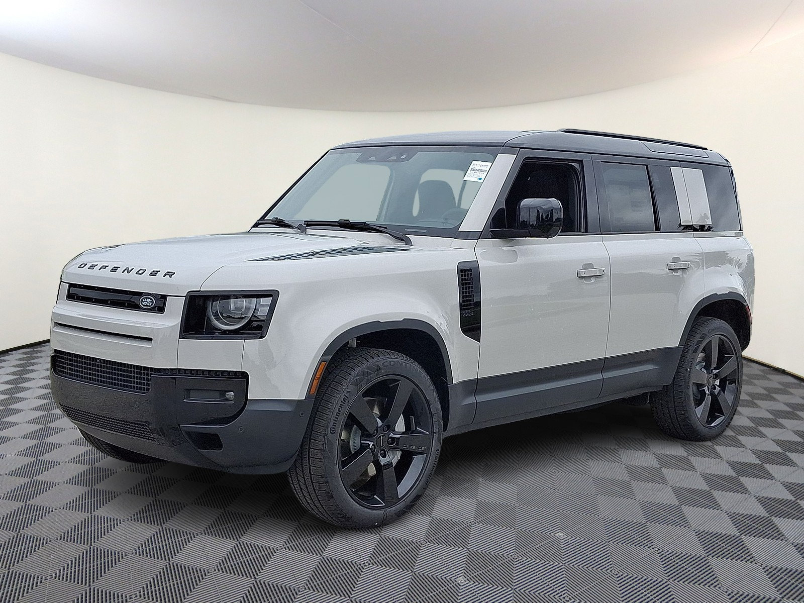 New 2026 Land Rover Defender 110 S AWD/4WD image 1