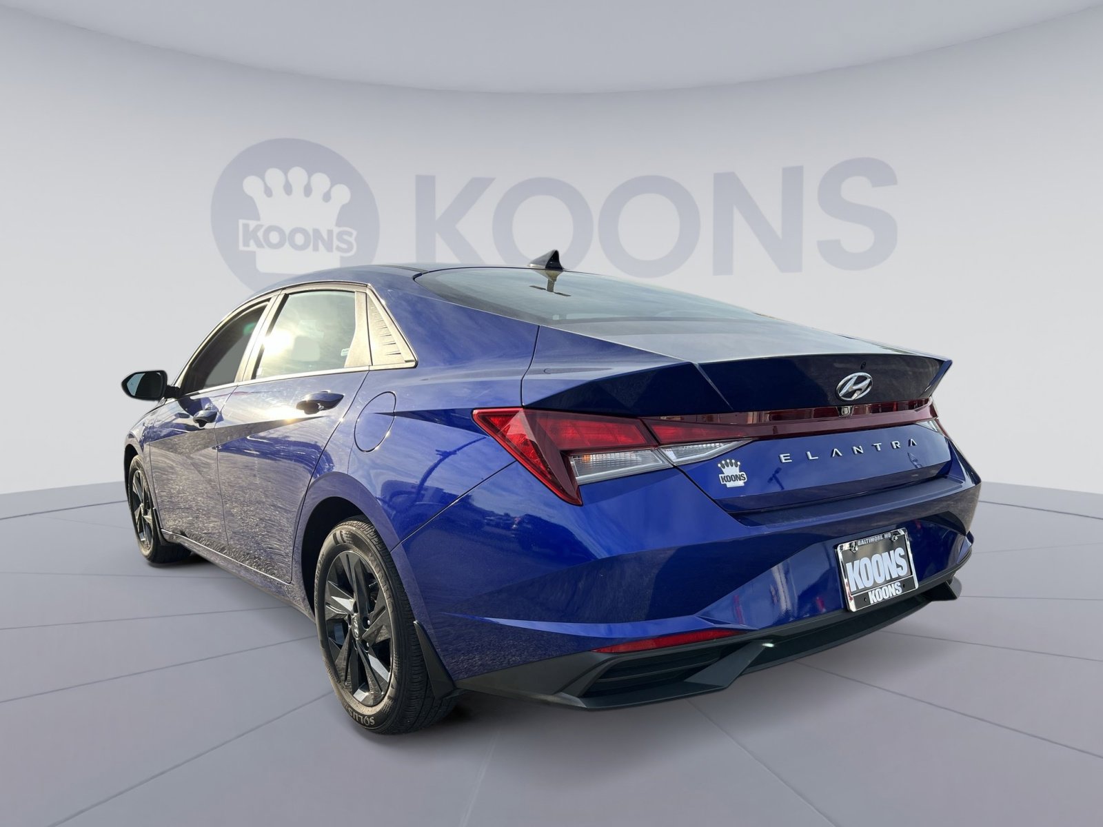 Used 2023 Hyundai Elantra SEL FWD image 14