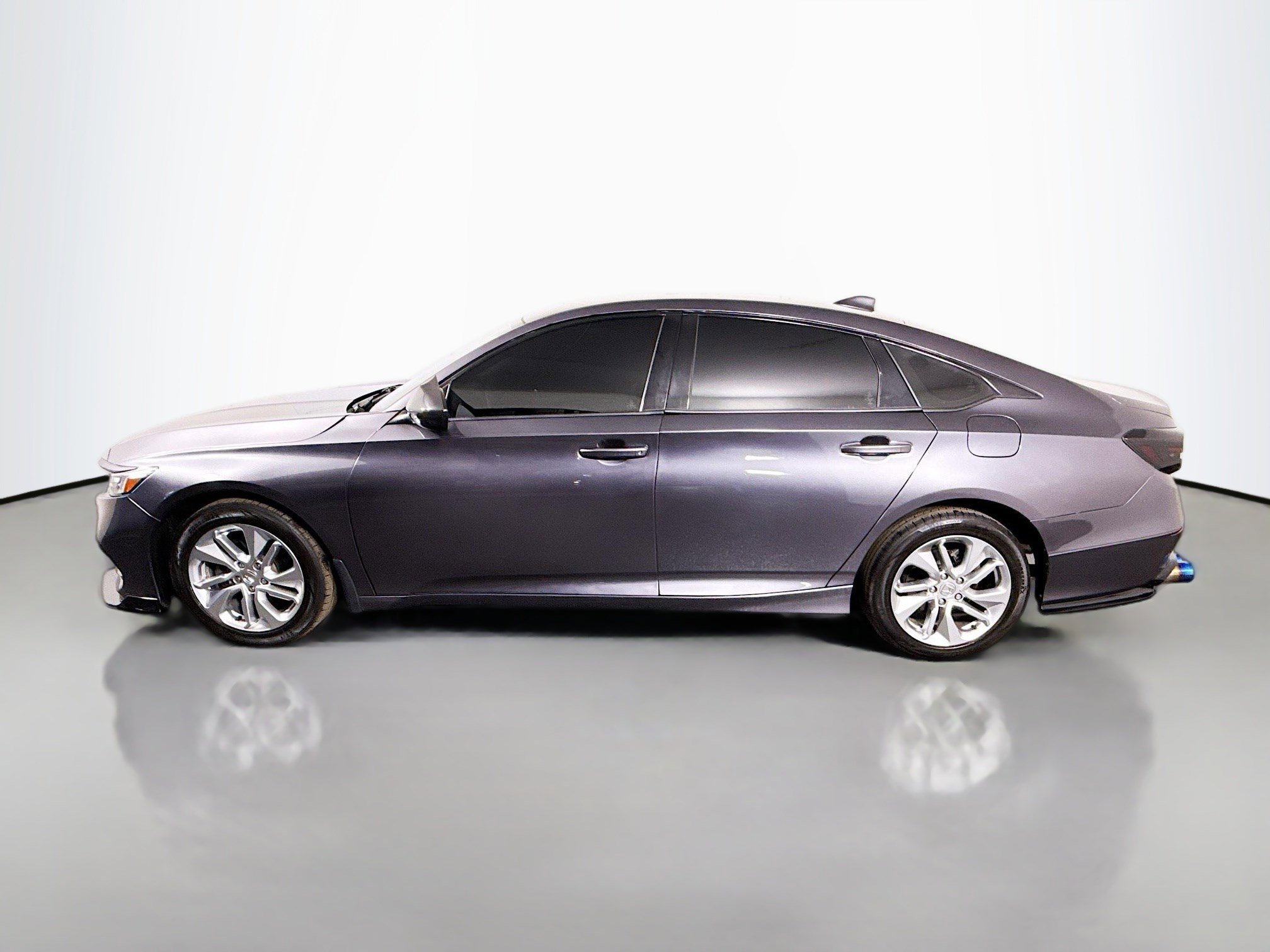 Used 2019 Honda Accord LX image 6