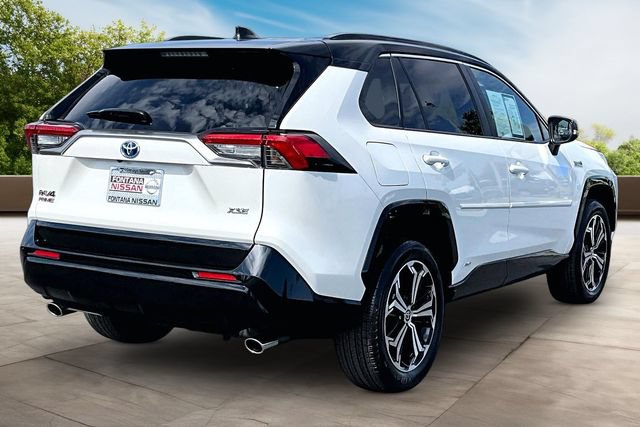 Used 2022 Toyota RAV4 XSE w/ Weather Package AWD/4WD image 6