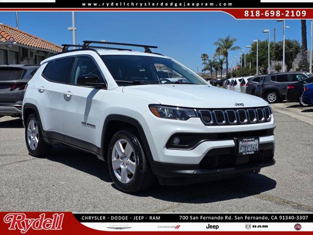 Certified 2022 Jeep Compass Latitude FWD image 1