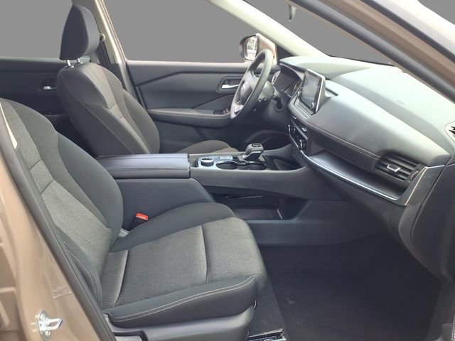 Certified 2025 Nissan Rogue SV AWD/4WD image 13