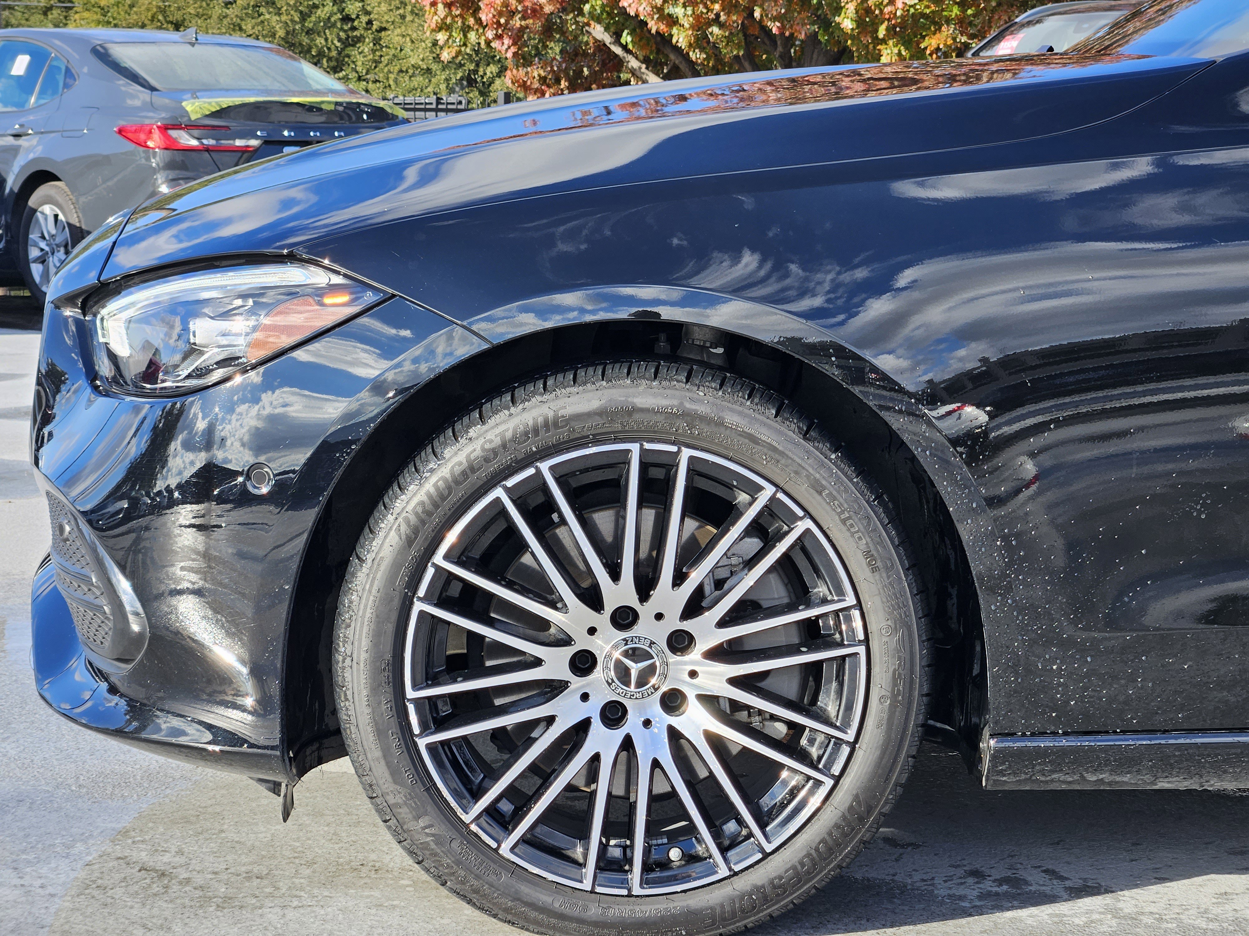 Used 2025 Mercedes-Benz C 300 Sedan image 10