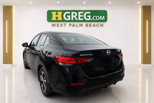 Used 2020 Nissan Sentra SV FWD image 2