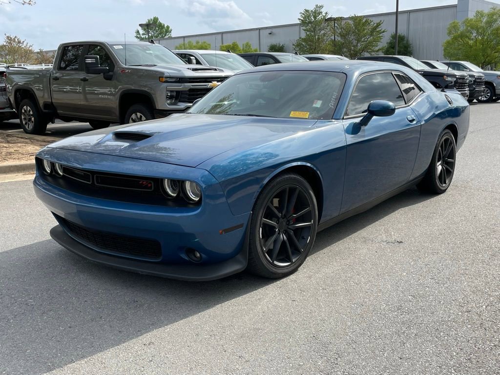 Used 2021 Dodge Challenger R/T w/ Plus Package image 3