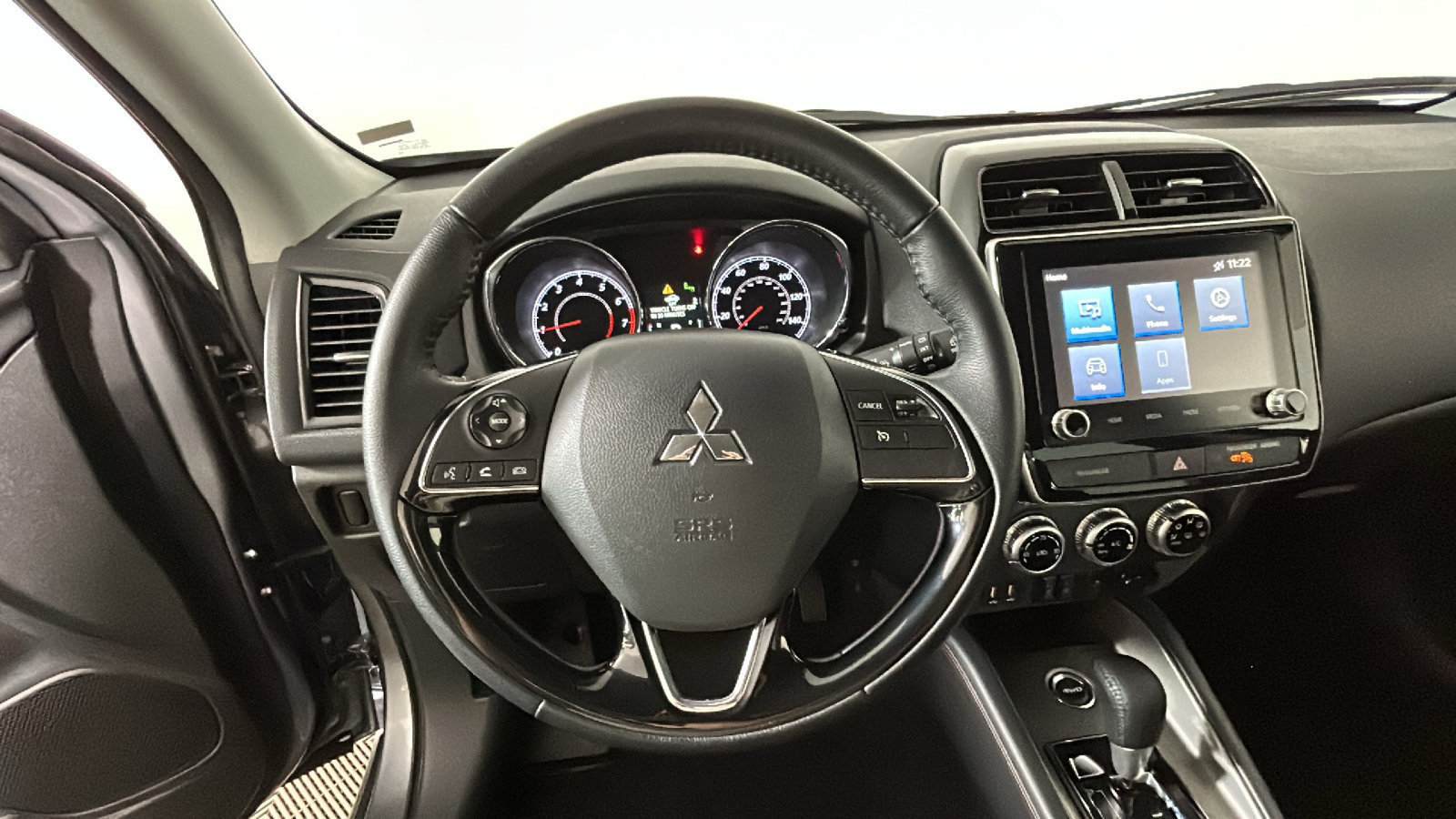Used 2026 Mitsubishi Outlander Sport SE AWD/4WD image 15