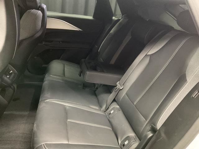 Used 2024 Cadillac Lyriq Tech w/ LPO, Floor Liner Package AWD/4WD image 9