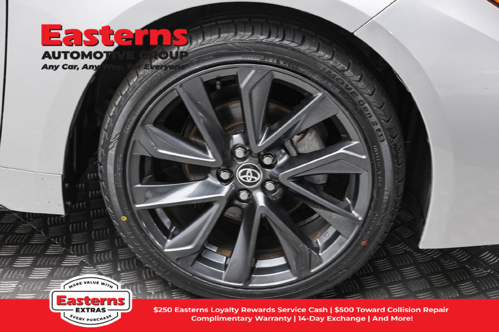 Used 2025 Toyota Corolla SE FWD image 33
