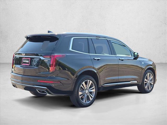 Used 2025 Cadillac XT6 Premium Luxury AWD/4WD image 5