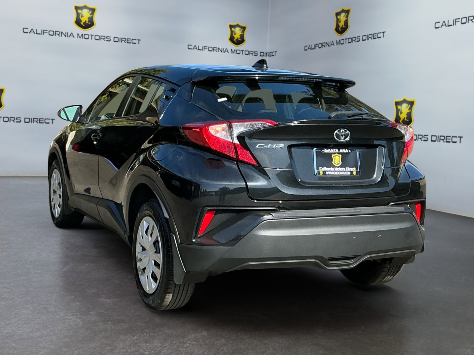 Used 2021 Toyota C-HR LE image 7