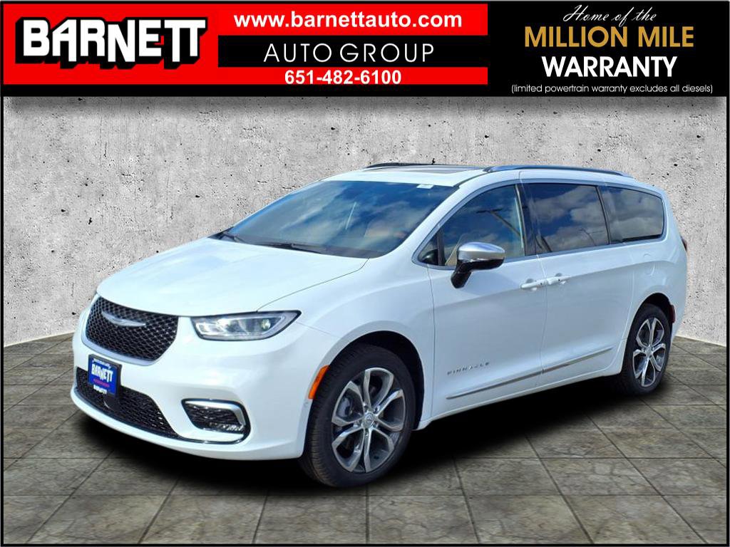 New 2026 Chrysler Pacifica Pinnacle image 1