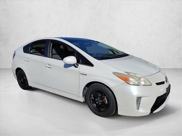 Used 2014 Toyota Prius Three image 3